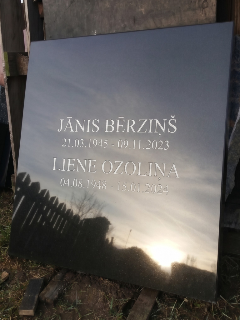 pieminekļu izgatavošana