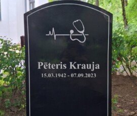 granīta piemineklis uzstādīšana Mežakapi